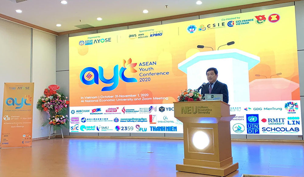 Portfolio Banner_AYC2020_02